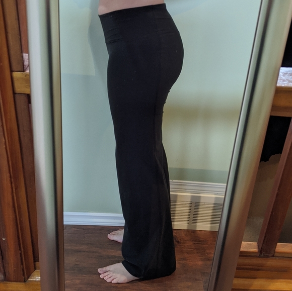 LONG Nike wide leg yoga pant - Picture 7 of 8